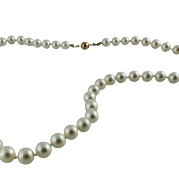 Akoya Cultured Pearl Necklace with 14K Yellow Gold Closure #19461 - Picture 4 of 12